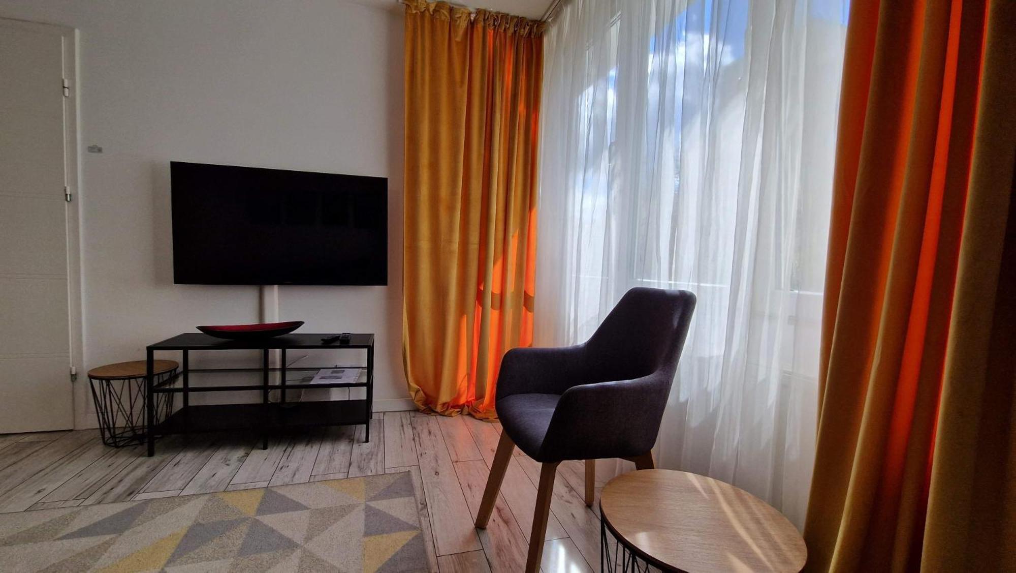 ורשה Krolewska Centrum Apartament 4X מראה חיצוני תמונה