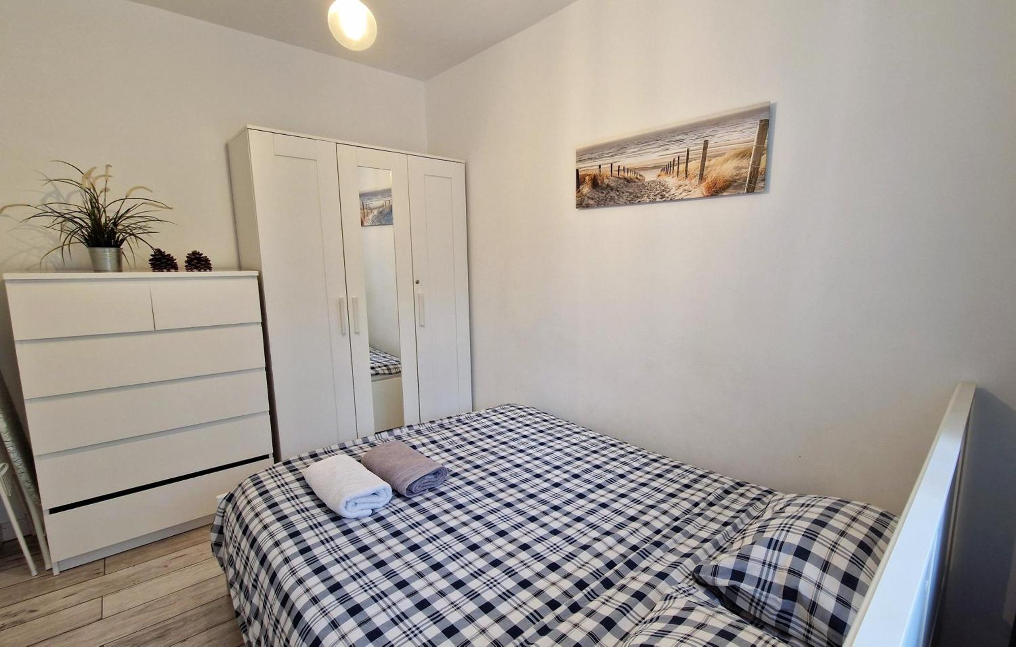 ורשה Krolewska Centrum Apartament 4X מראה חיצוני תמונה