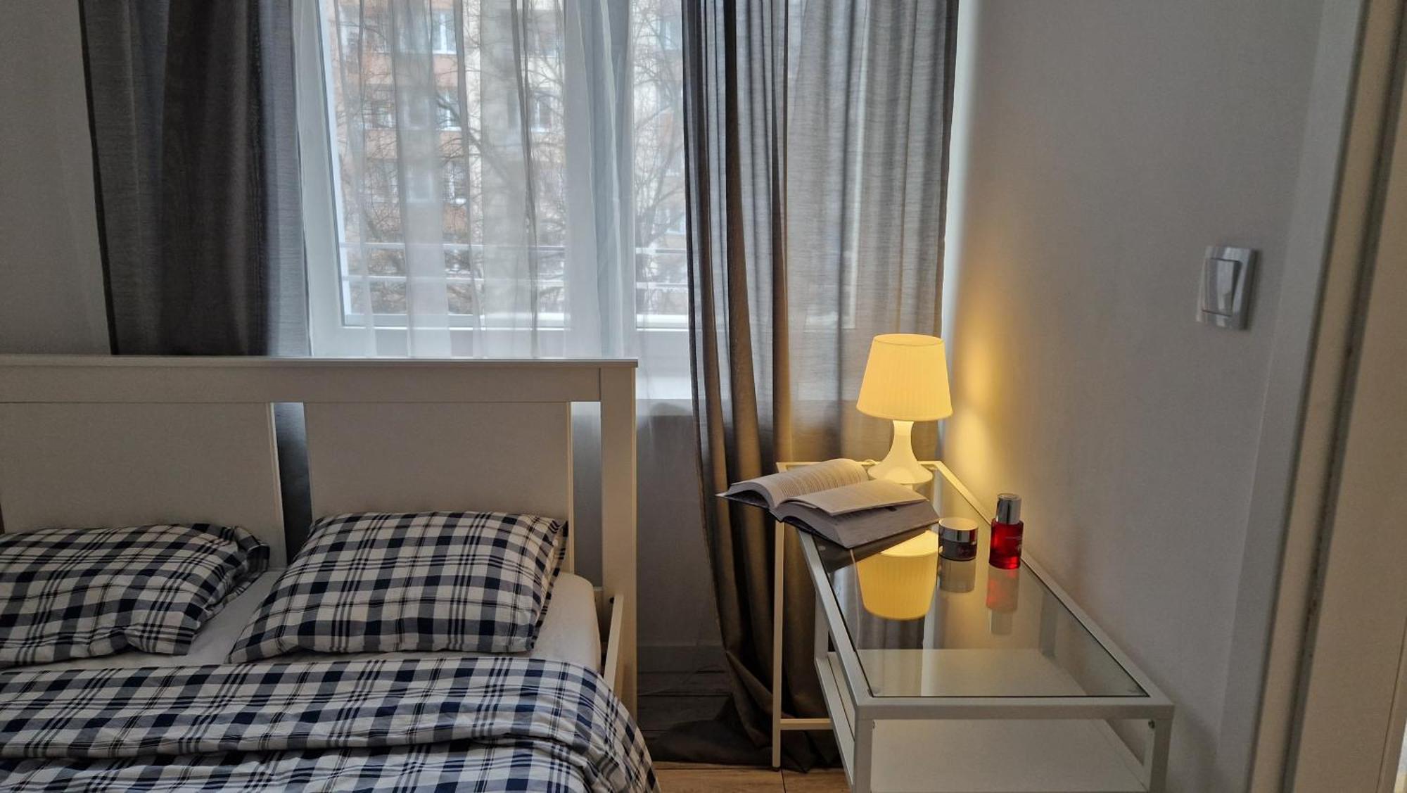 ורשה Krolewska Centrum Apartament 4X מראה חיצוני תמונה